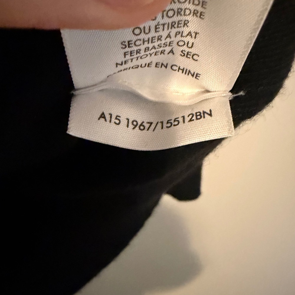 White + Warren cashmere sweater black S crewneck minimalist classic preppy - Picture 4 of 6
